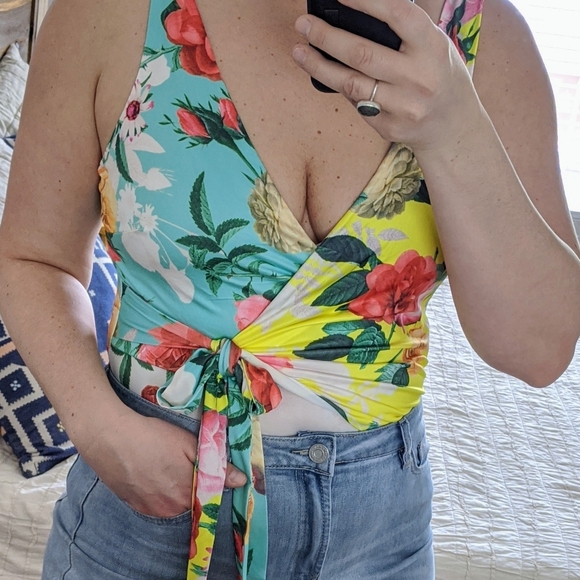 🆕🌿FLORAL BODYSUIT🌿 - Picture 13 of 13